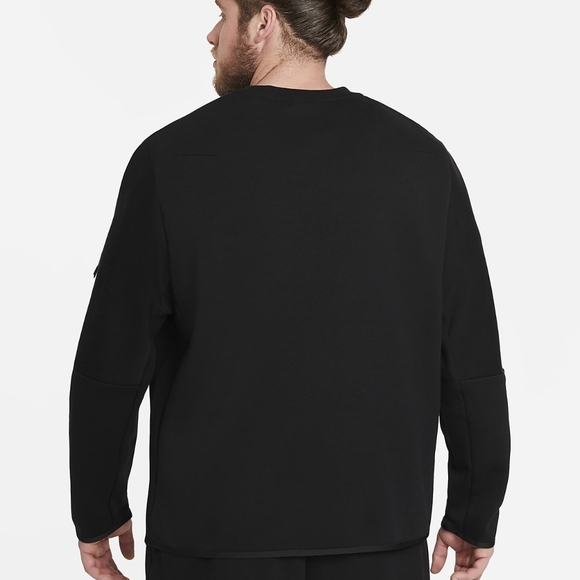 Nike Sportswear Tech Fleece Crew Sweatshirt 'Black- Large - Picture 6 of 16